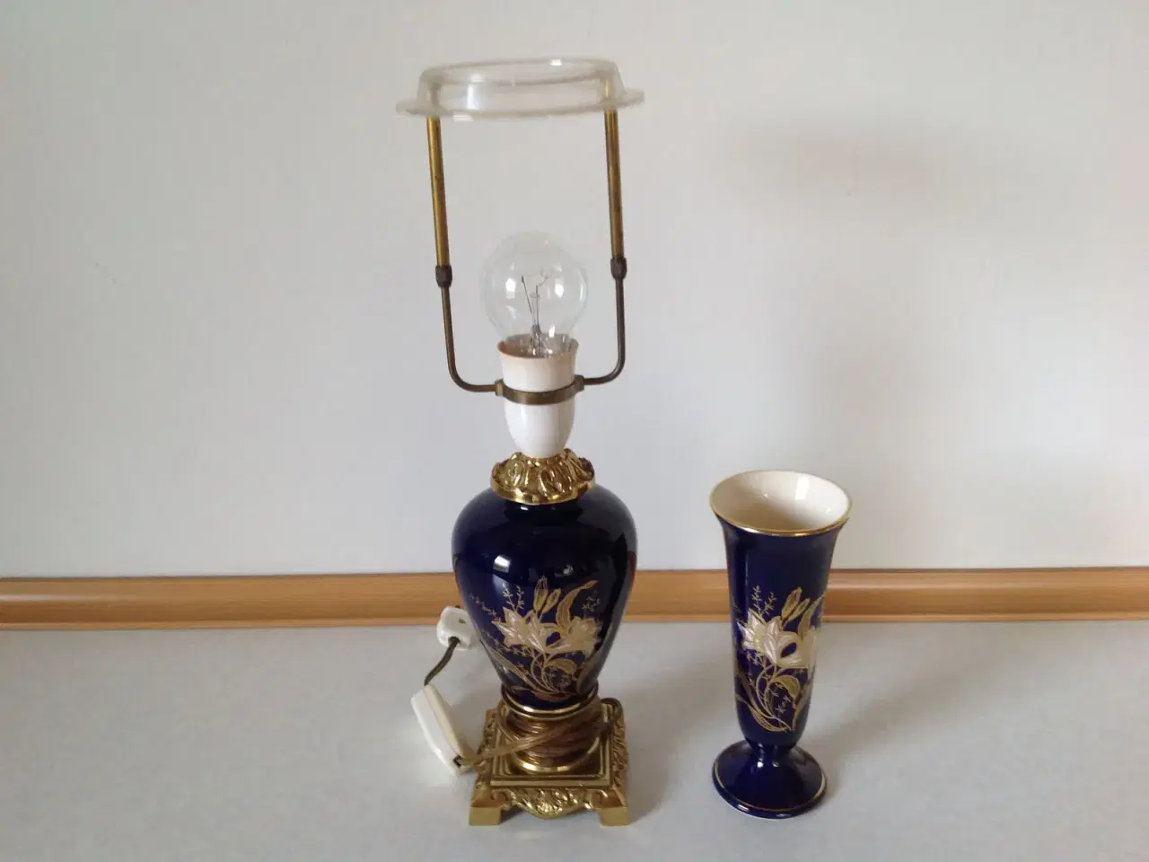Billede 1 - Limburg Bordlampe+ vase koboltblå 