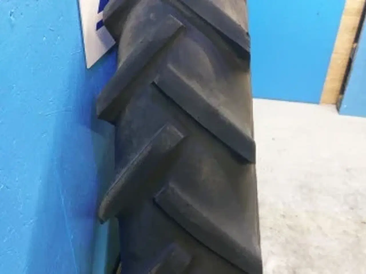 Billede 5 - 48" 11.2-48