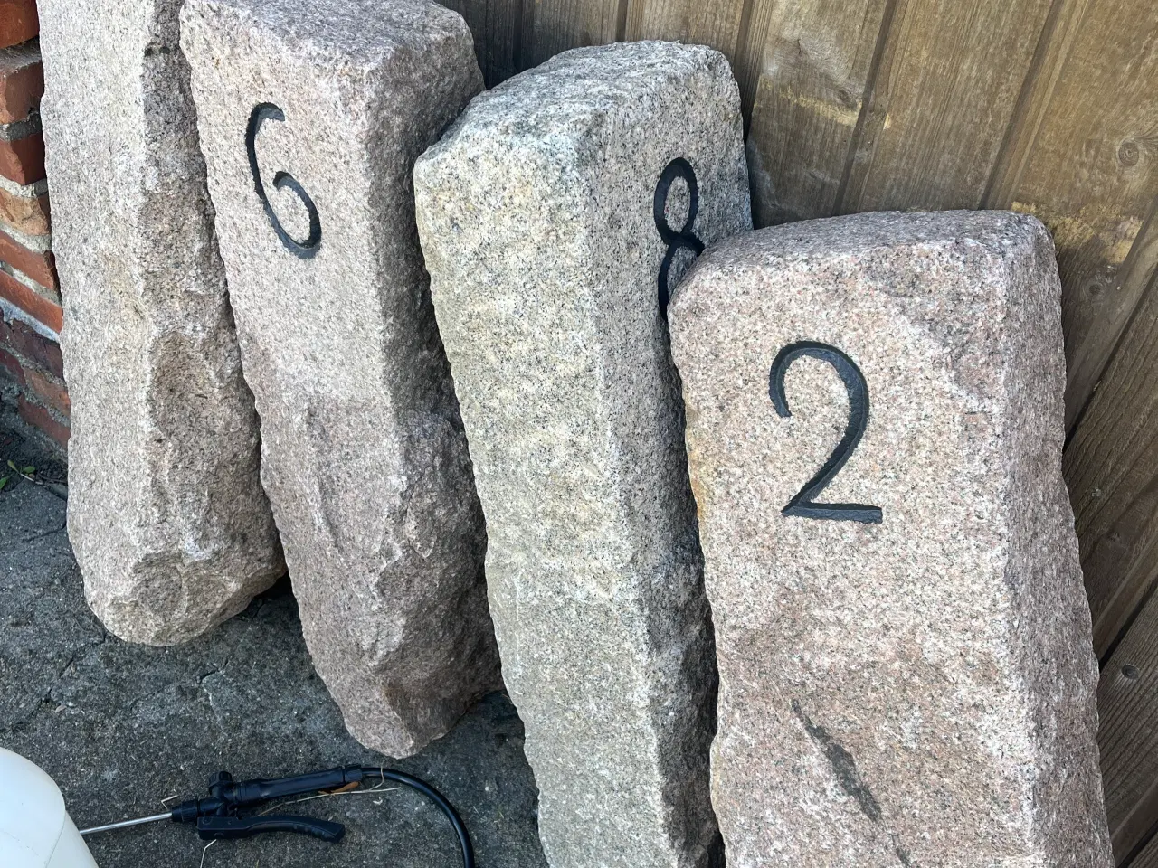 Billede 11 - Sten med Husnummer 2, 4 , 6 og 8