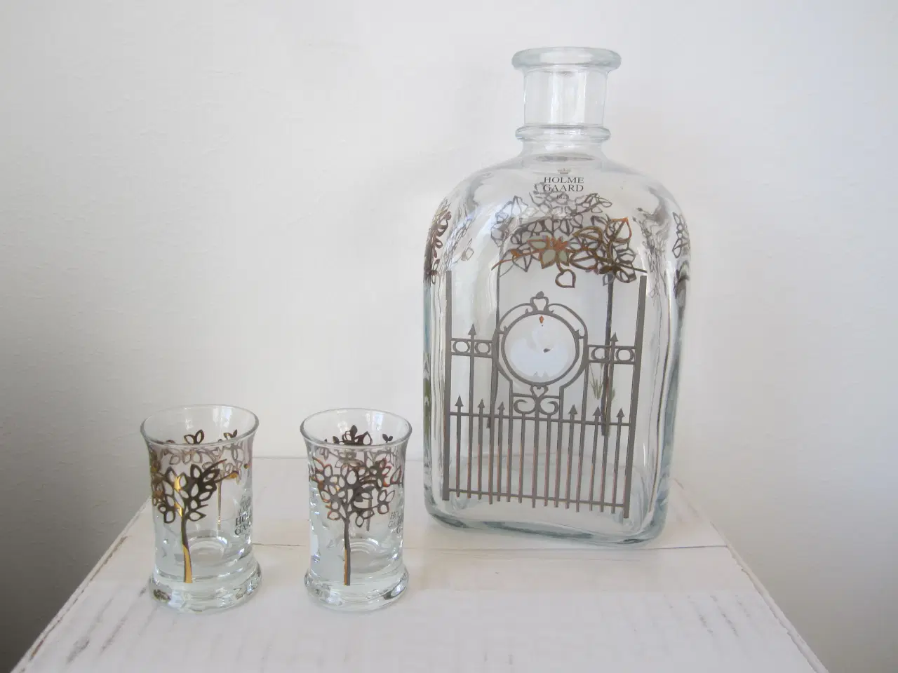 Billede 7 - 2007 Holmegaard juleflaske med 2 glas i gaveæske.