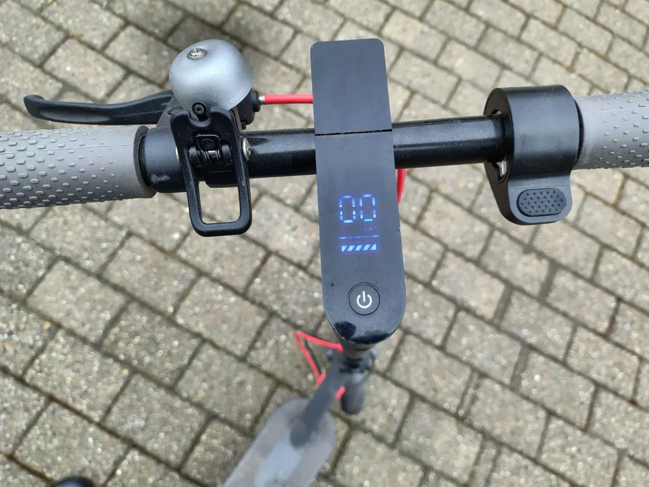 Billede 2 - El løbehjul sælges