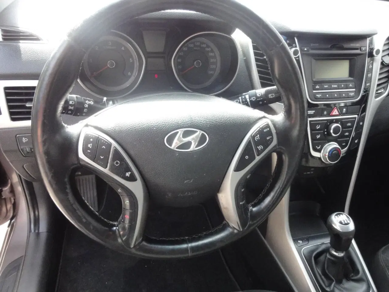Billede 14 - Hyundai i30 1,6 CDRi 110 Comfort