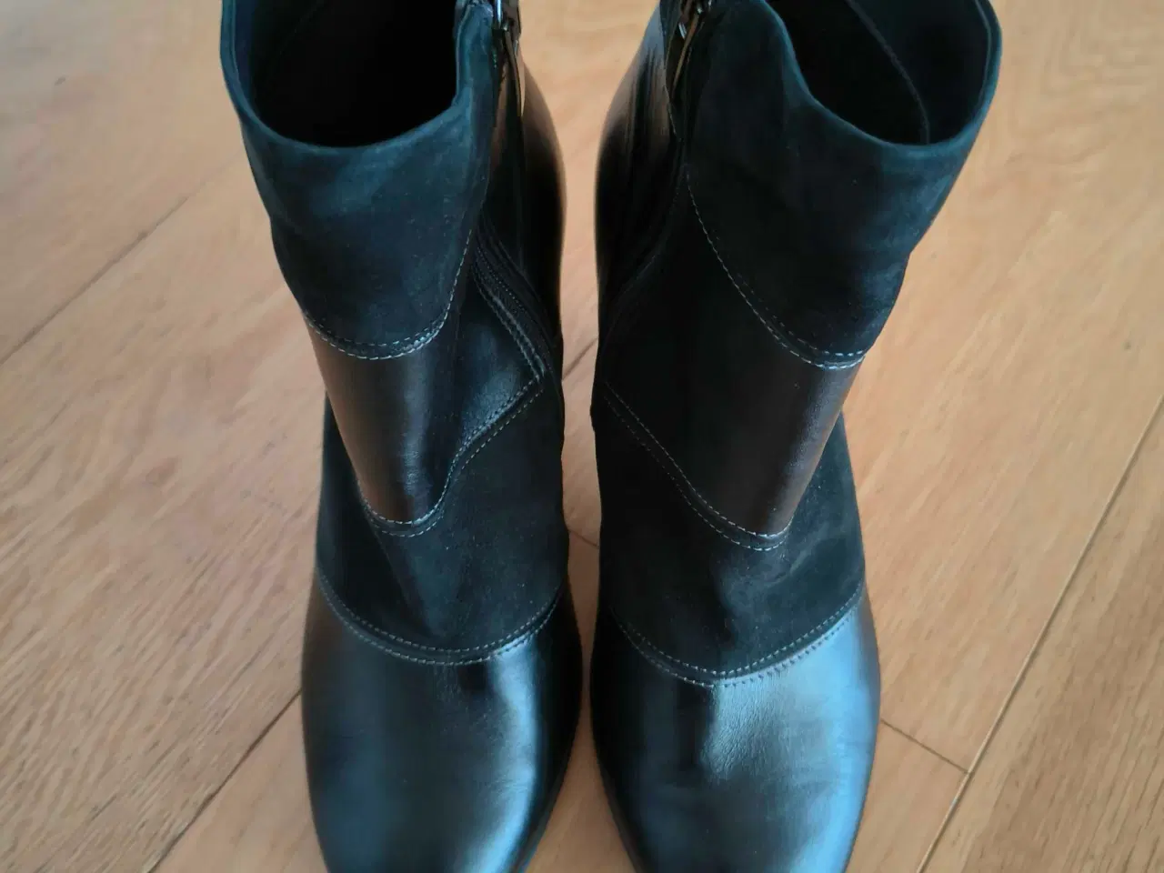 Billede 3 - Ecco støvler str 39
