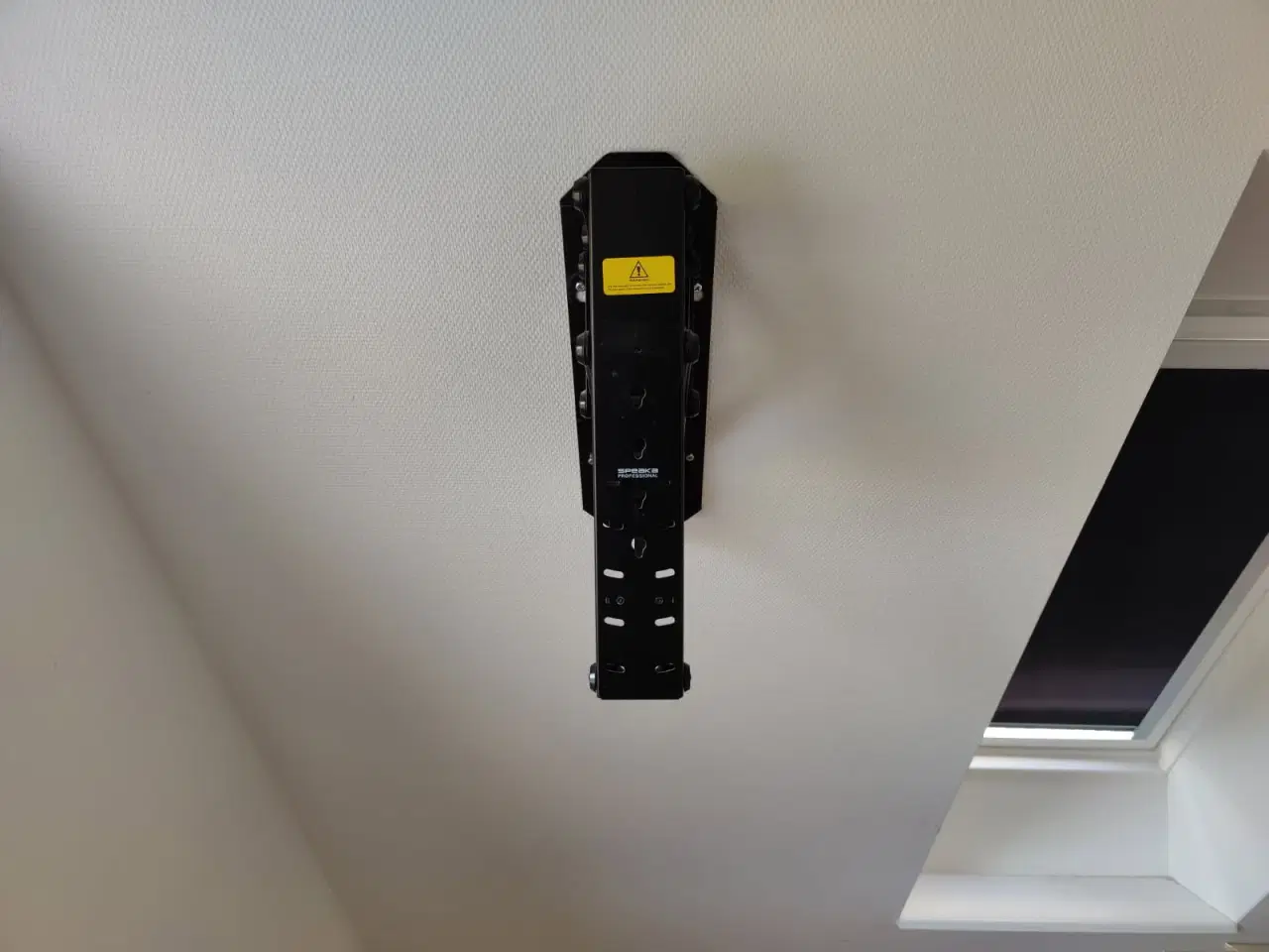 Billede 4 - Tv ophæng til skråvæg