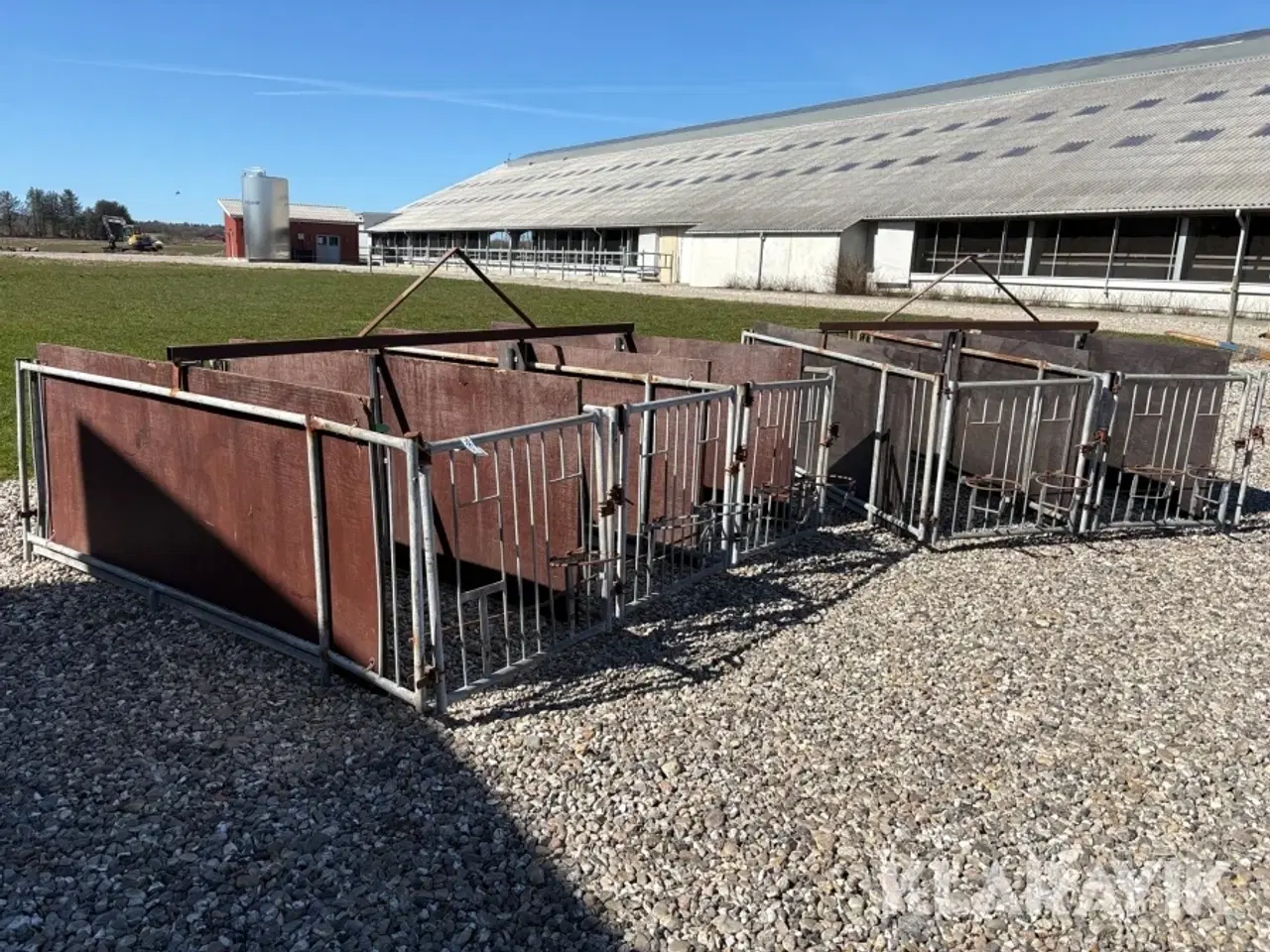 Billede 2 - Staldinventar