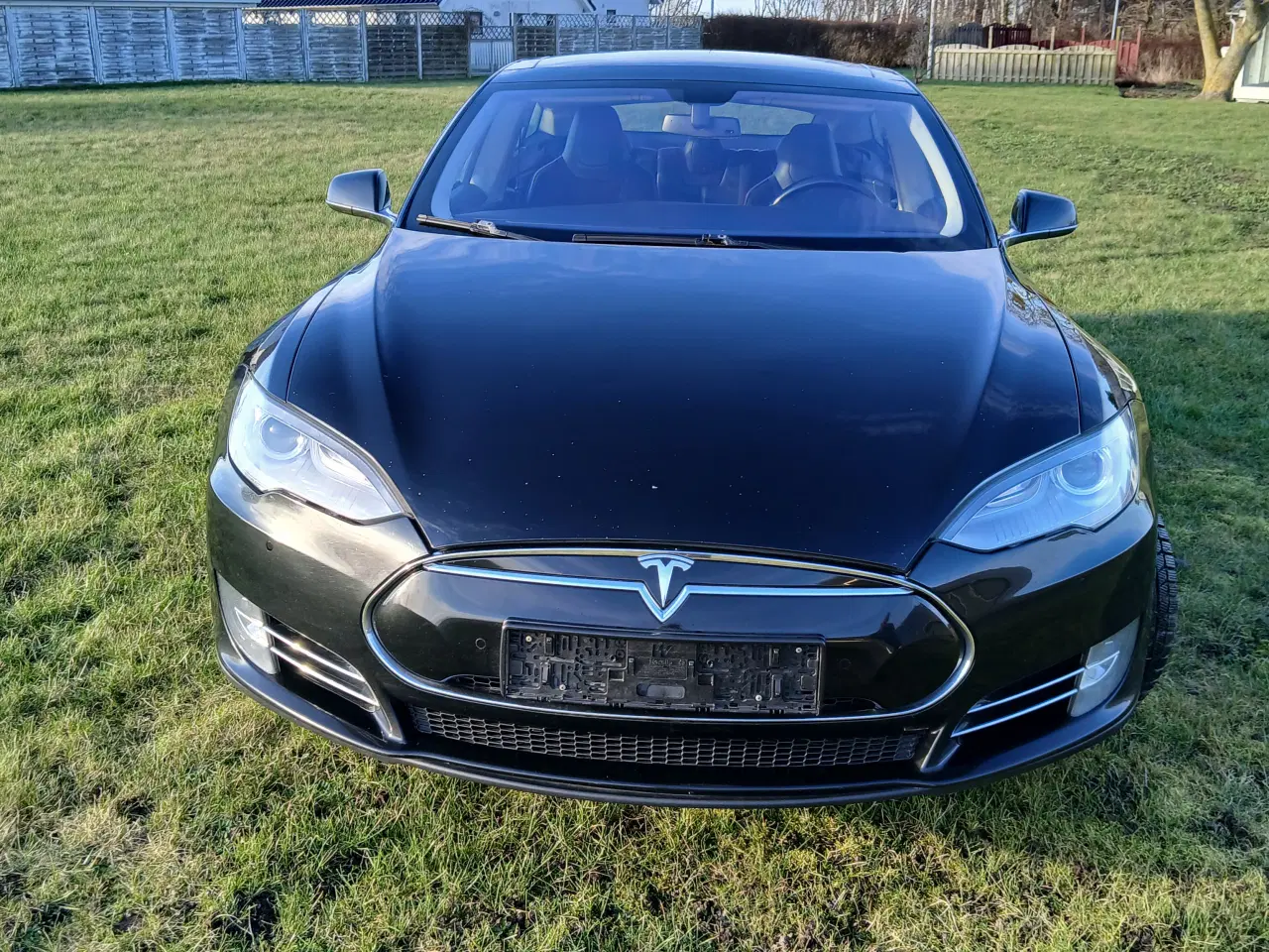 Billede 2 - Tesla Model S 85 – Gratis Supercharging – Luftunde