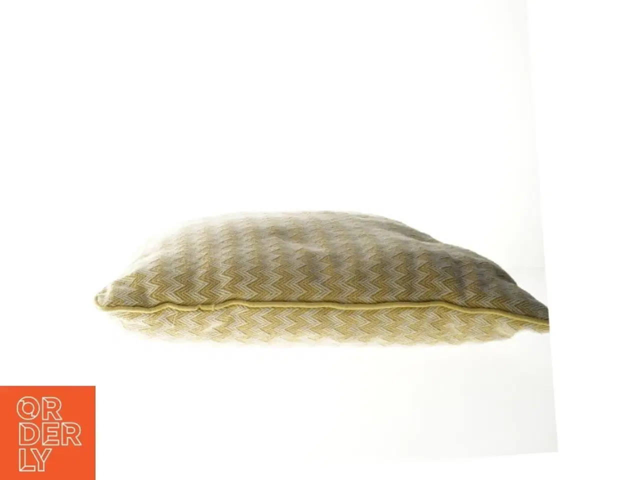 Billede 2 - Pudebetræk med zigzag mønster fra In Home (str. 42x42 cm)