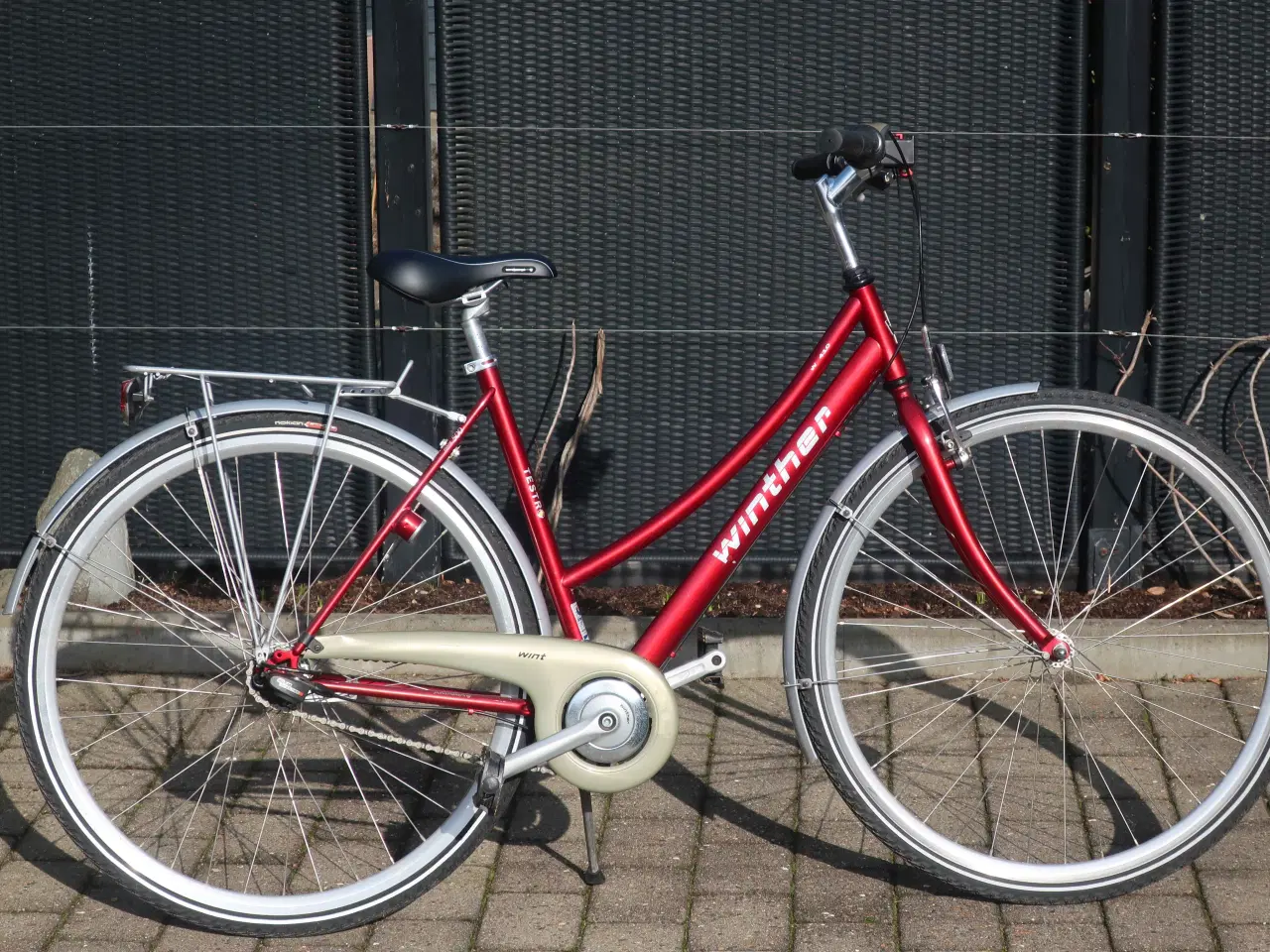 Billede 1 - Dansk kvalitets damecykel