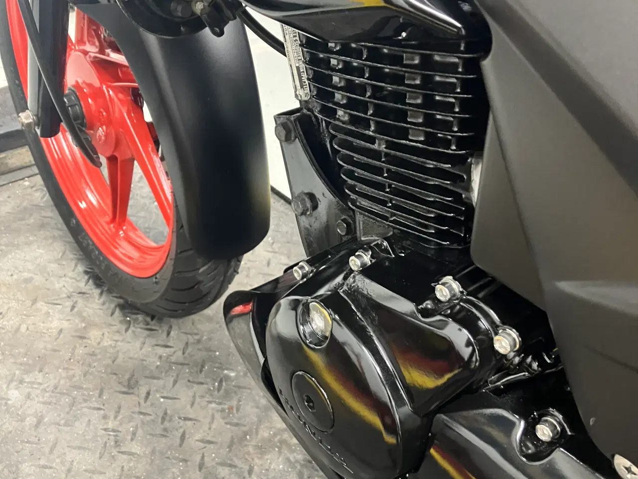 Billede 6 - HONDA CBF 125 Special