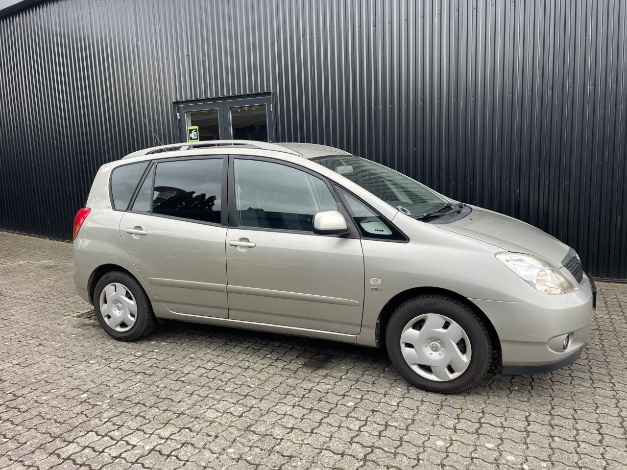 Billede 4 - Toyota  Corolla Verso 1,8 Benzin Van 