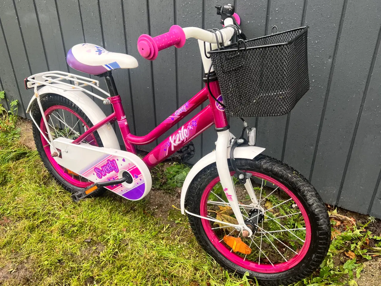 Billede 3 - Pigecykel 16 t