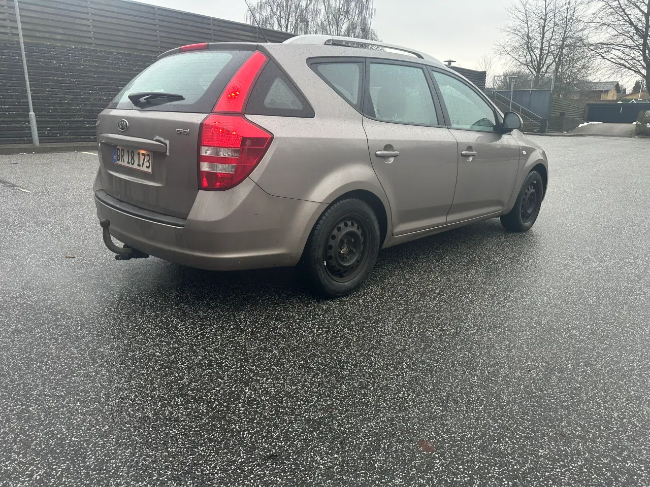 Billede 3 - Pæn og velholdt Kia Ceed 1.6 crdi 