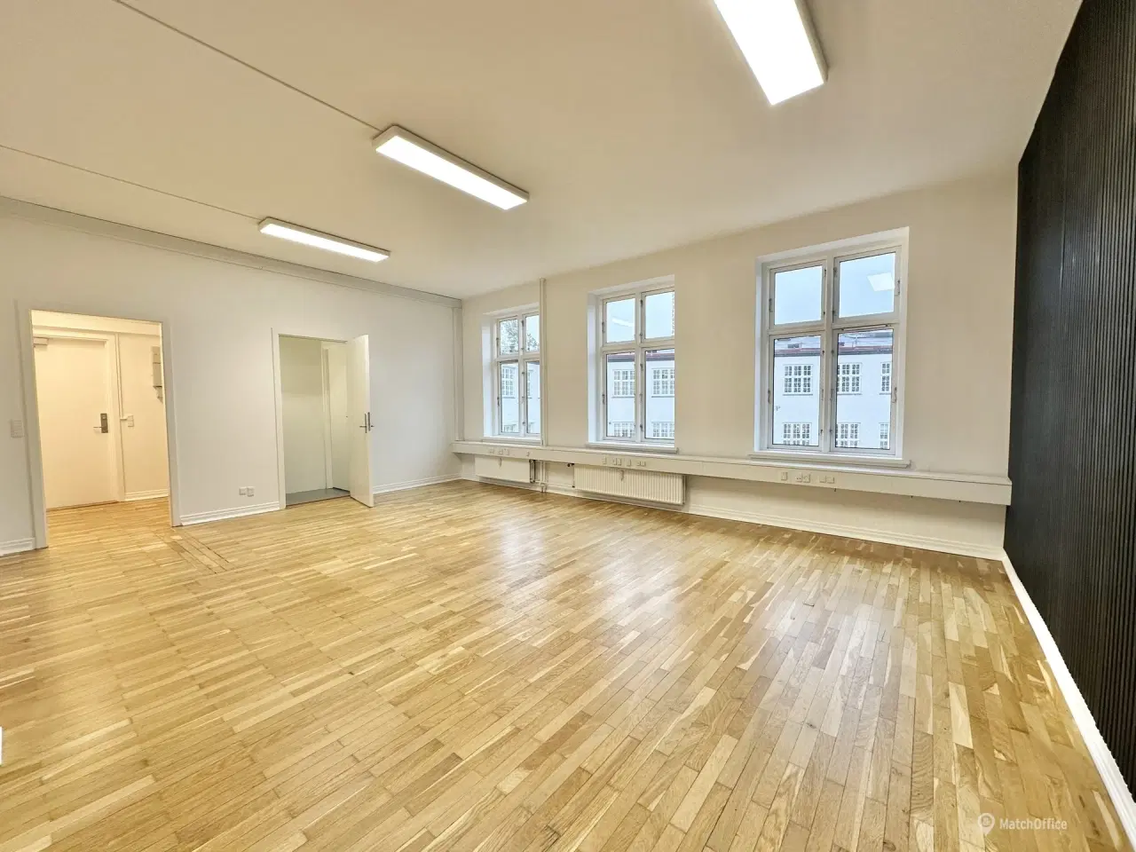 Billede 5 - 146 m² kontorlokaler beliggende i Nedergade-kvarteret udlejes!