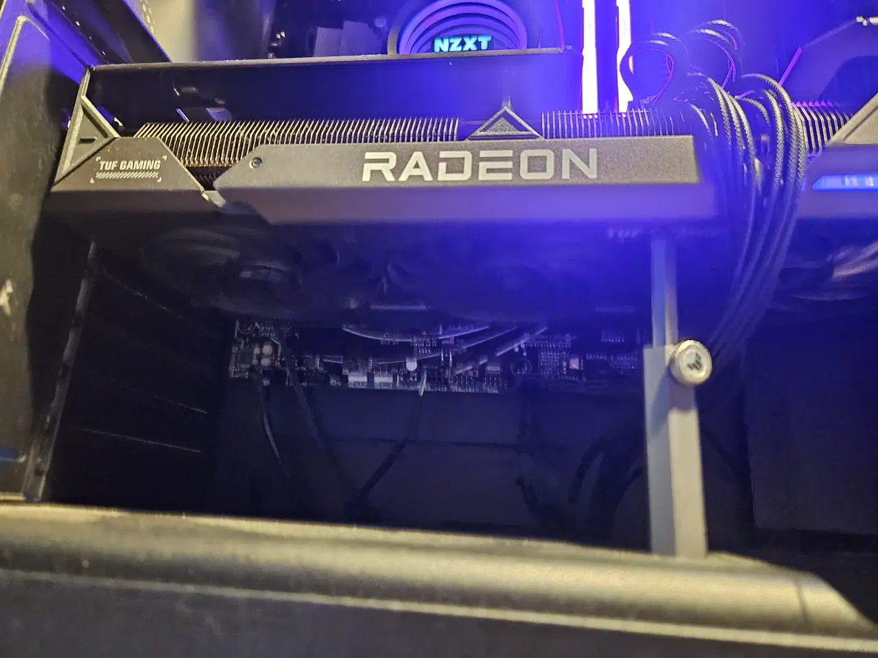 Billede 3 - ASUS Radeon RX 7800 XT TUF OC