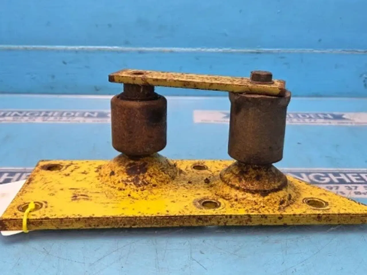 Billede 12 - New Holland TF44 Ophæng L. 80441342