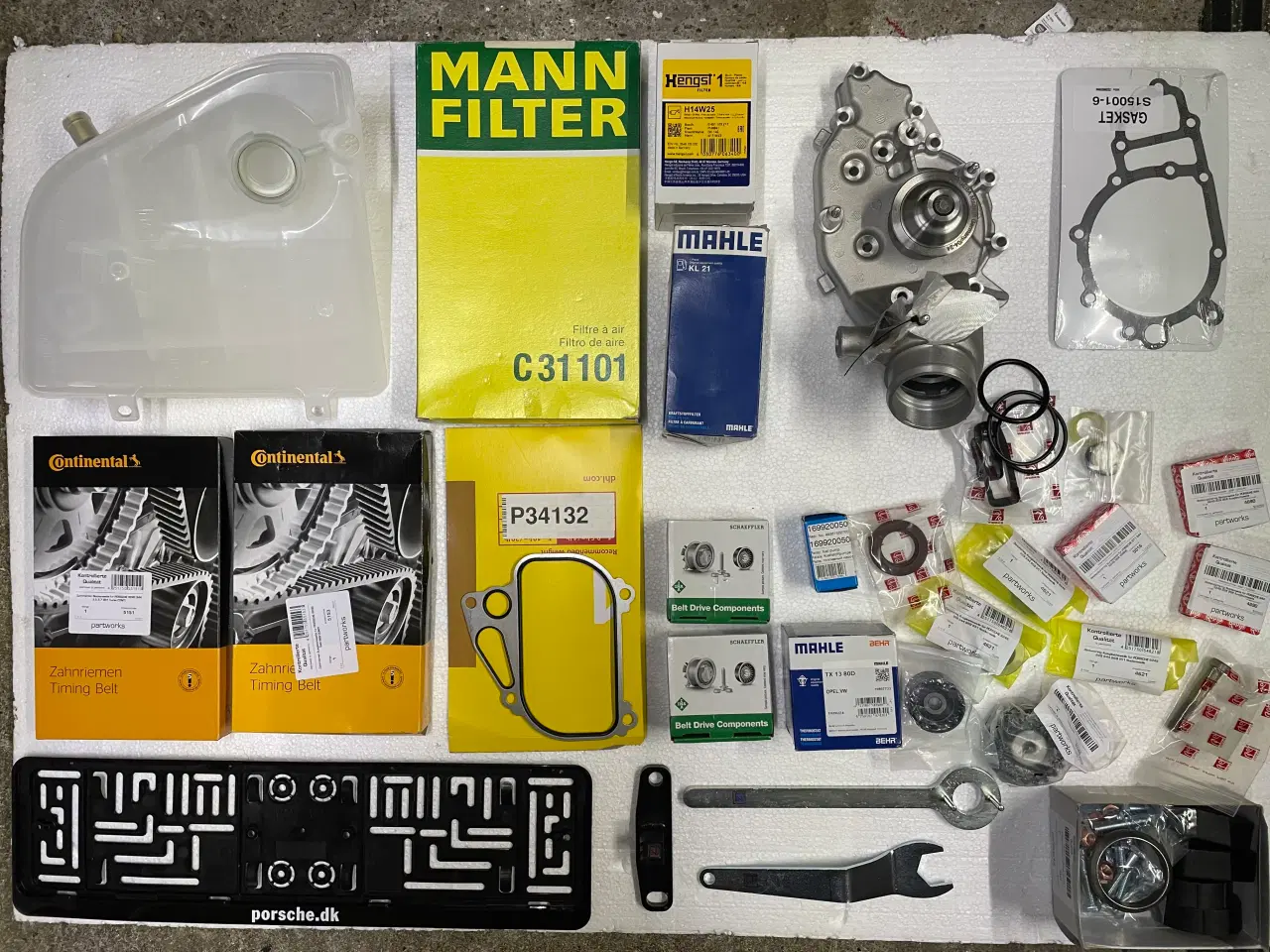 Billede 1 - Stort Tandrems kit til Porsche 924S/944 