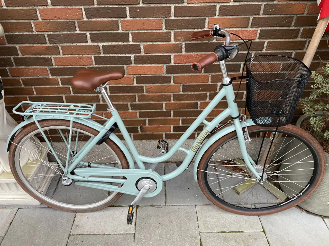 Billede 2 - Købt til 3799 kr 🤑 lækker model