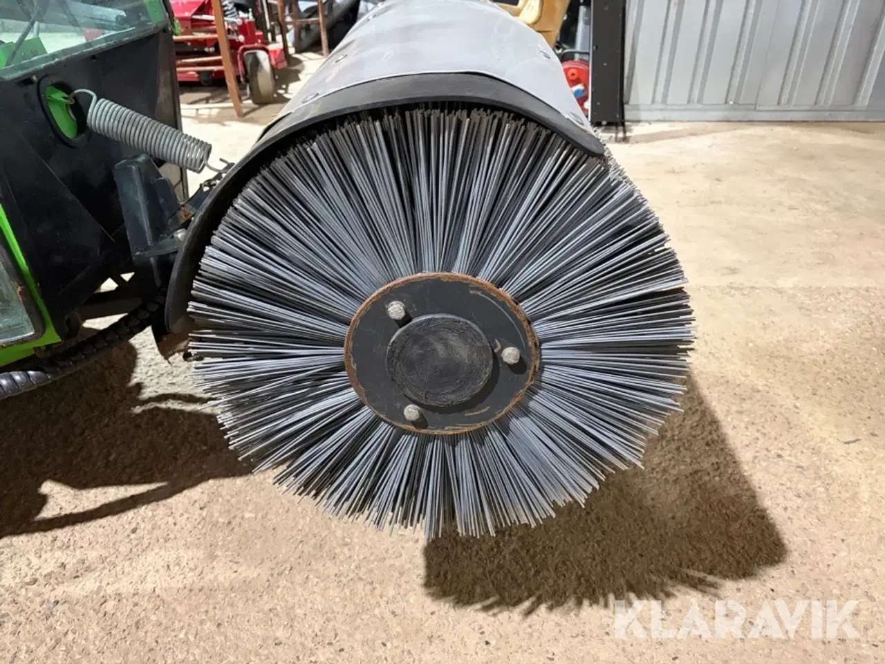 Billede 9 - Fejemaskine Nilfisk 2150B0