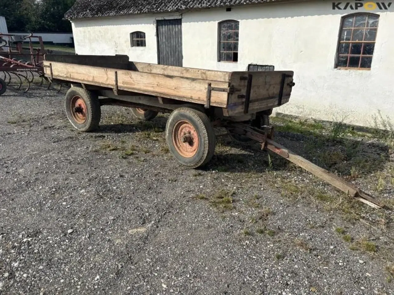 Billede 1 - - - - 4 hjulet vogn