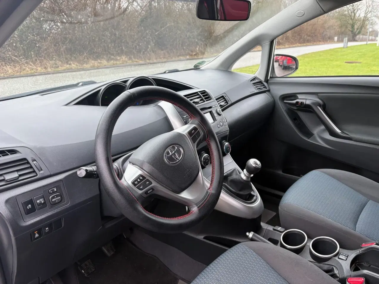 Billede 5 - Toyota Sportsvan 1,6 D-4D T2 Touch