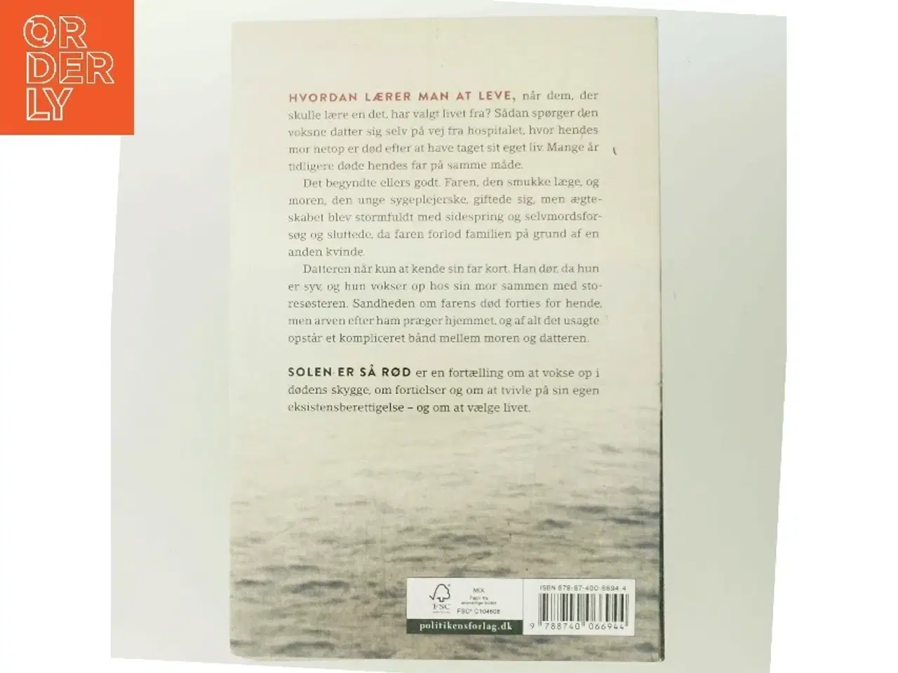 Billede 3 - Solen er så rød : roman af Henriette Houth (Bog)