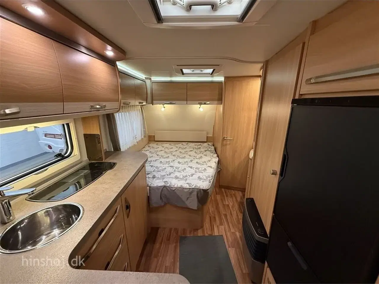 Billede 11 - 2014 - Knaus Südwind 590 FUS   Dejlig vogn med stor rundsidegruppe og franskseng fra Hinshøj Caravan A/S