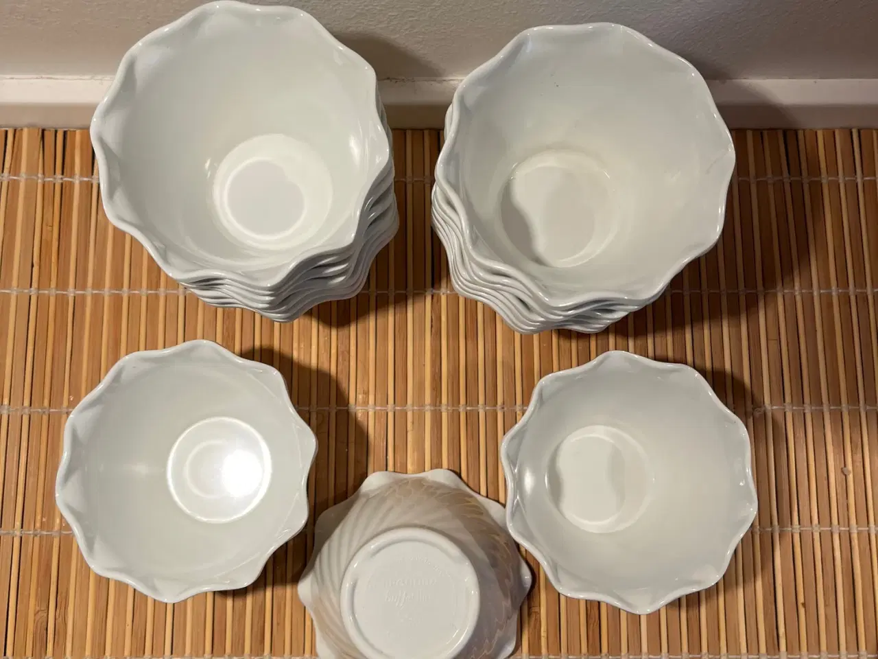 Billede 2 - 17 stk. Efay Melamine Dessertskåle fra Brønnum