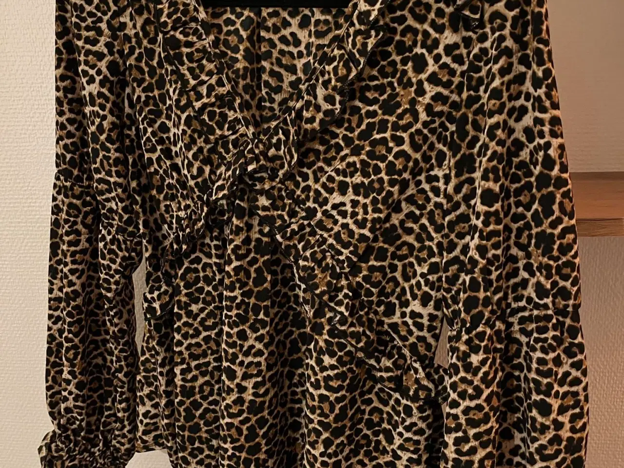 Billede 1 - Super sød Leopard Skjorte