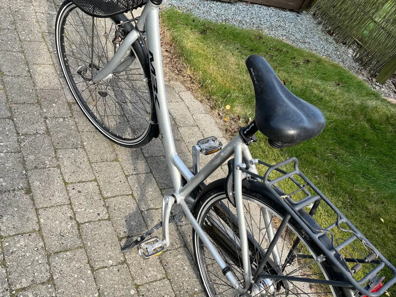Billede 4 - Damecykel MBK 7 gear lysegrå