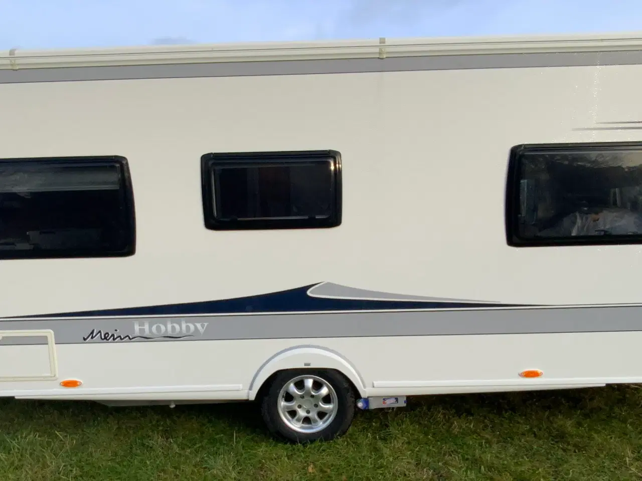 Billede 3 - 🚐 Hobby Excellent 560 CFe – rummelig, velholdt og