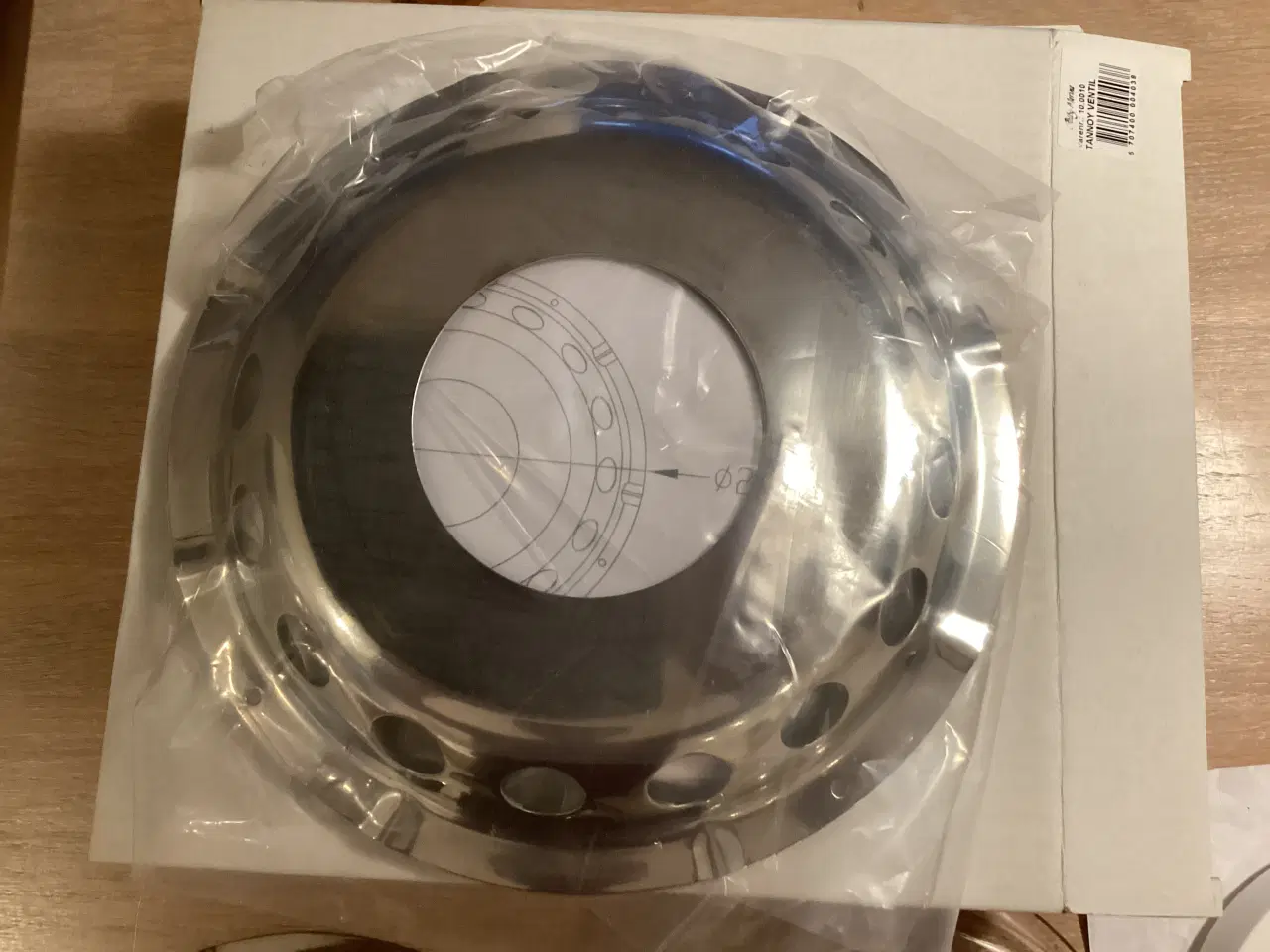 Billede 2 - Dæksventiler, Tannoy. 2 stk nye og ubrugte.