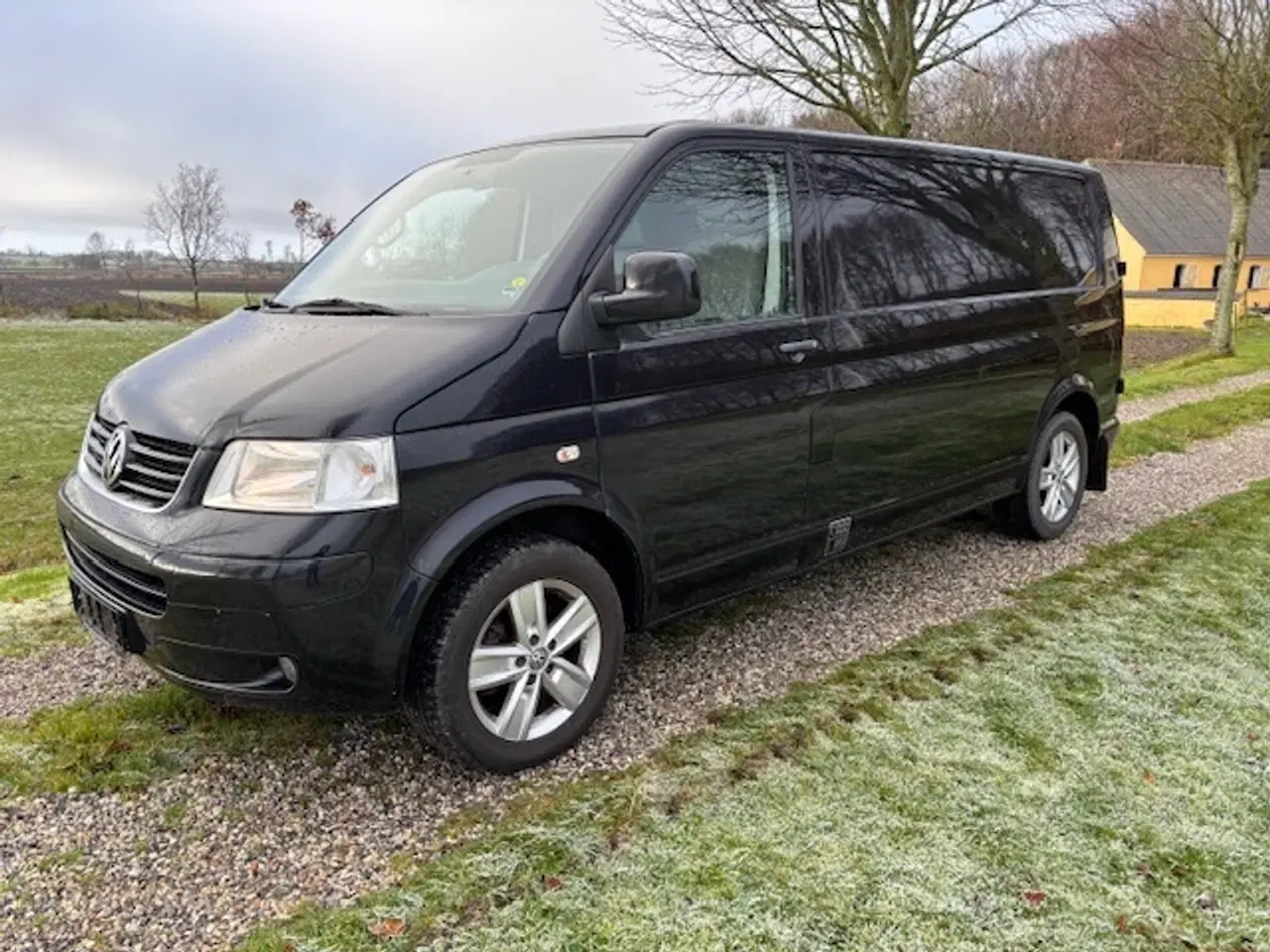 Billede 2 - VW Transporter 2,5 TDi 130 Kassevogn lang 4d Nysyn