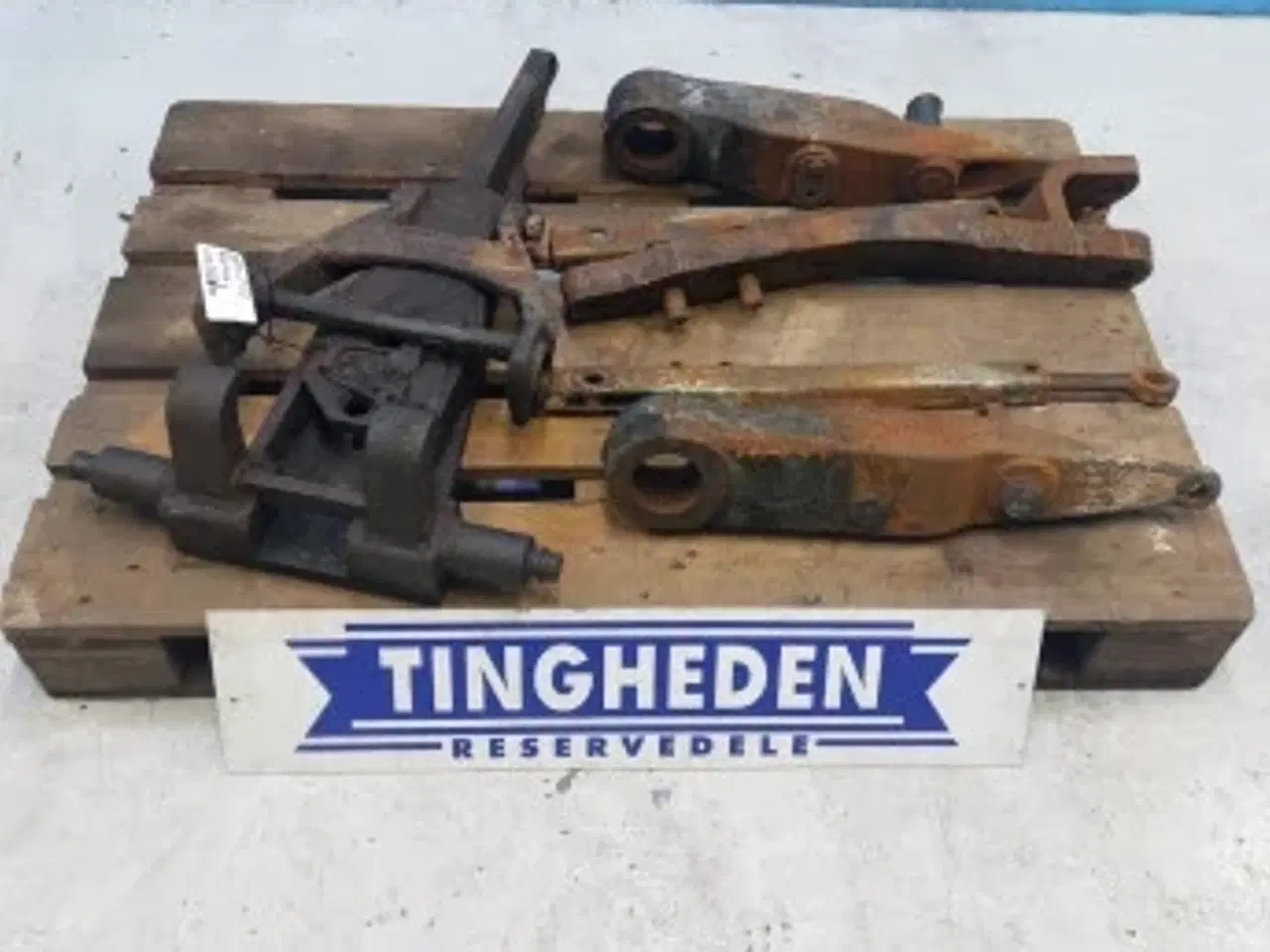 Billede 2 - Valtra T213 Hitch 