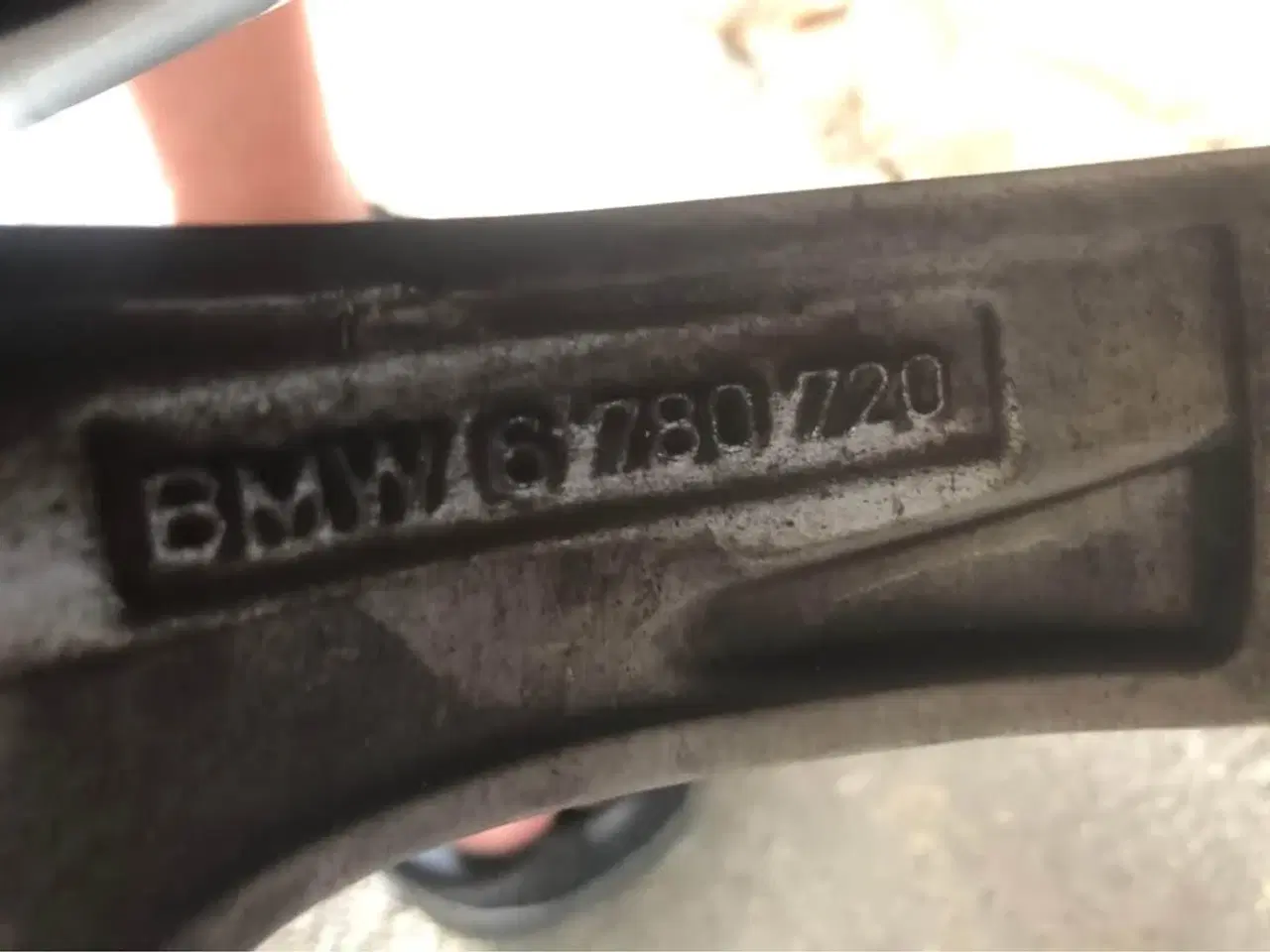 Billede 3 - Org. BMW alufælge med vinterdæk 17" til F10/F11