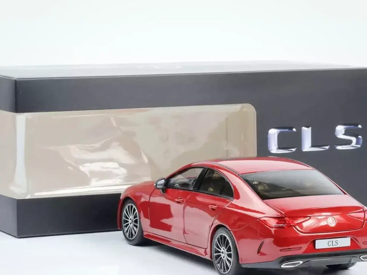 Billede 4 - 1:18 Mercedes CLS C257 2018