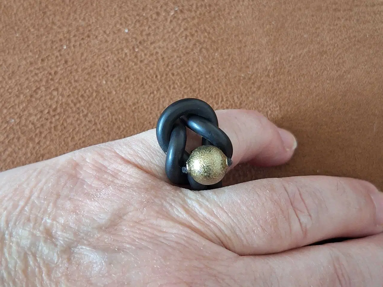 Billede 2 - Knudering