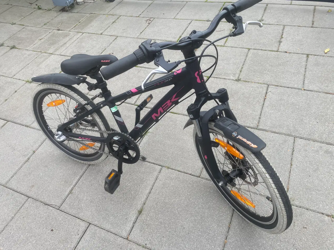 Billede 8 - Købt til 5499 kr 🤑 20 tommer lækker model 