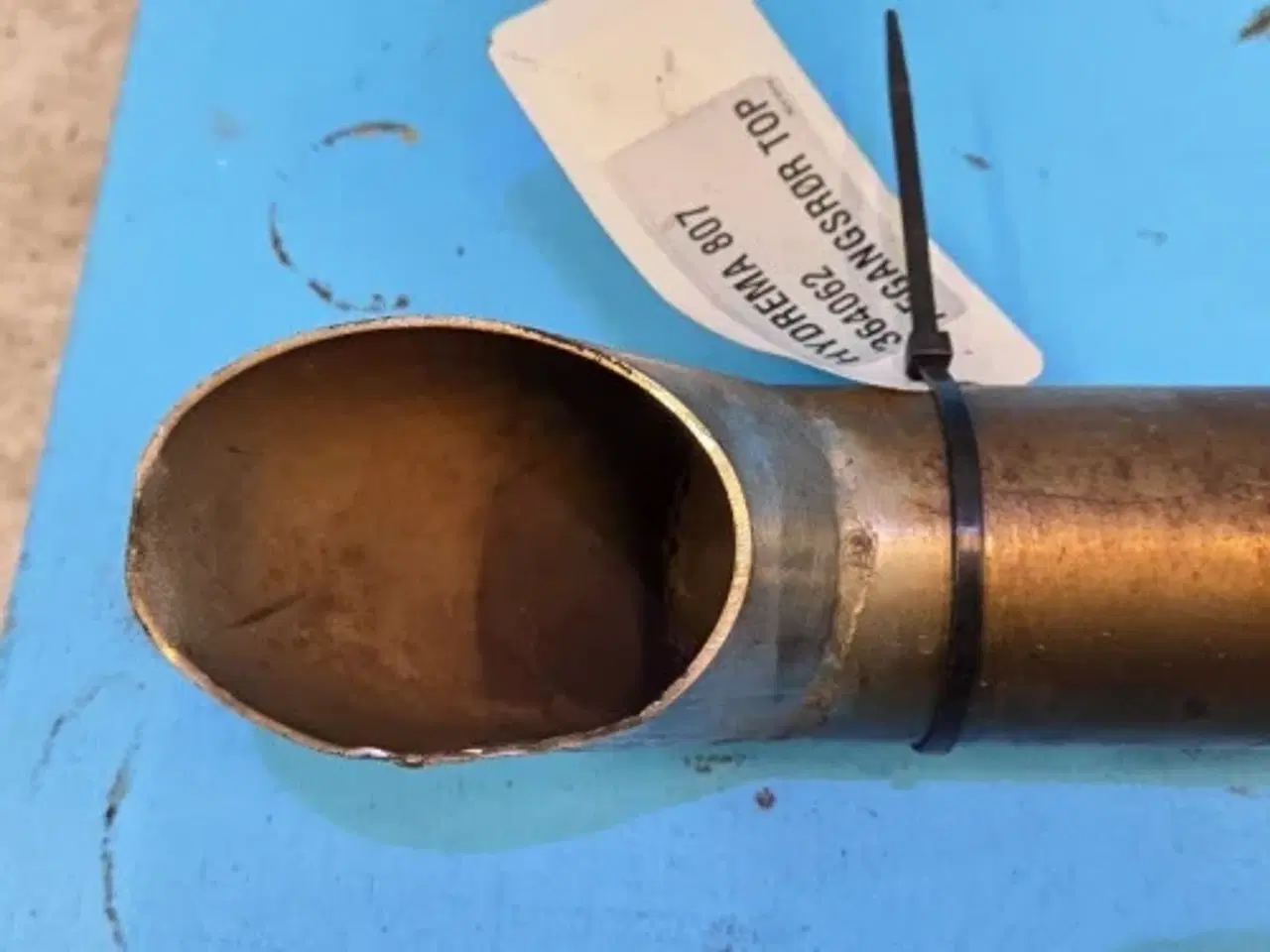 Billede 9 - Hydrema 807 Udstødningsrør 364062