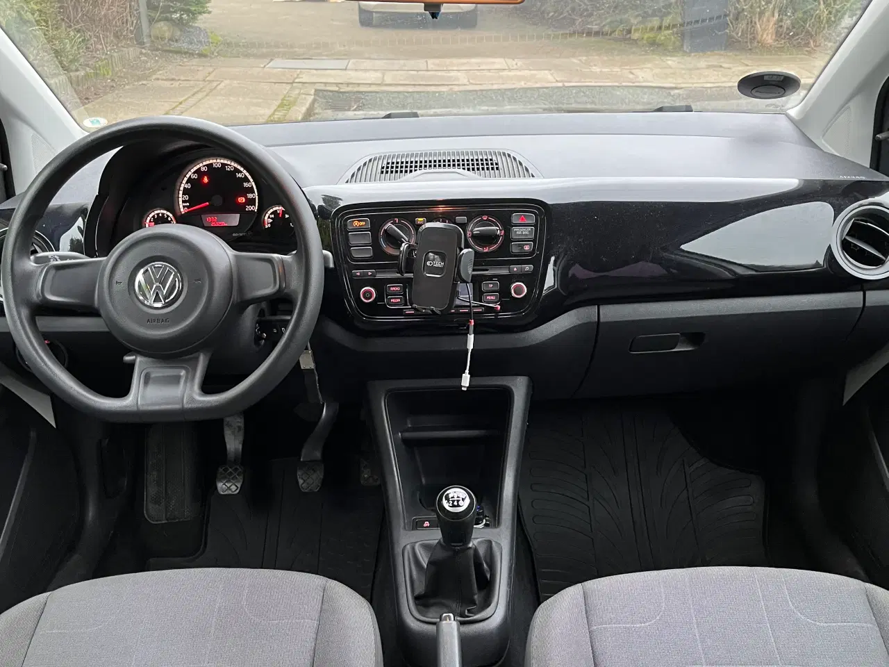 Billede 8 - Flot og velholdt VW UP!