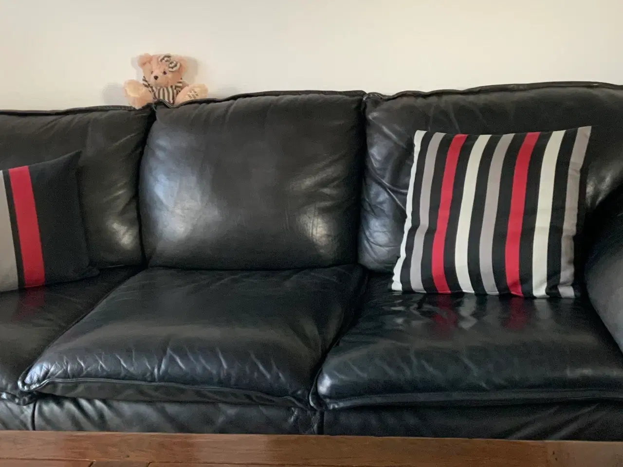 Billede 4 - 3 og 2 personers Læder sofaer, fra røgfri hjem.