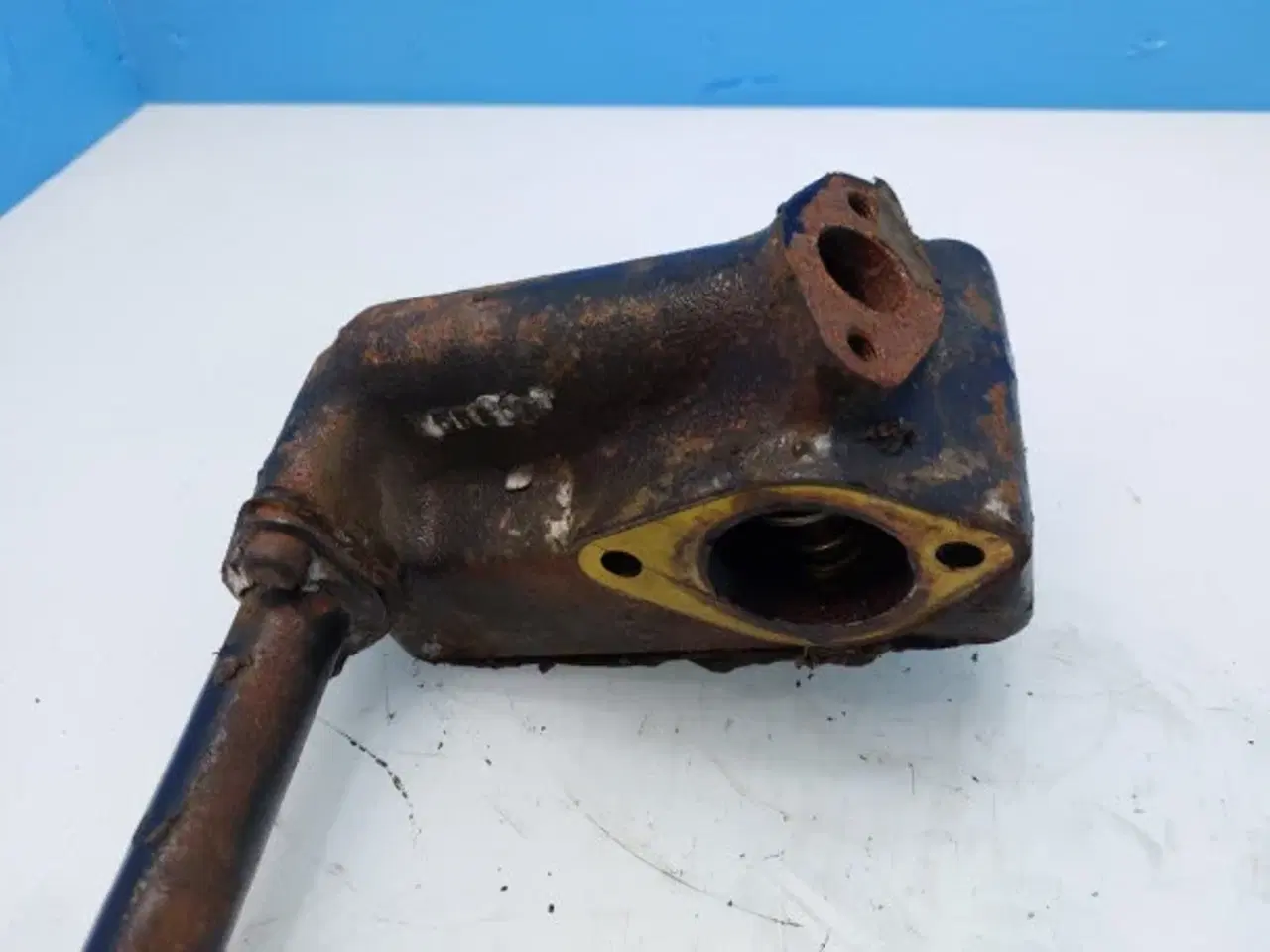 Billede 2 - SisuDiesel 645 Termostat Hus V836855601