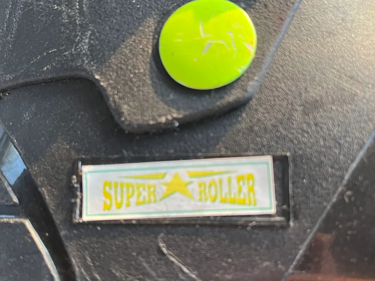 Billede 5 - To par rulleskøjter. Giv bud.