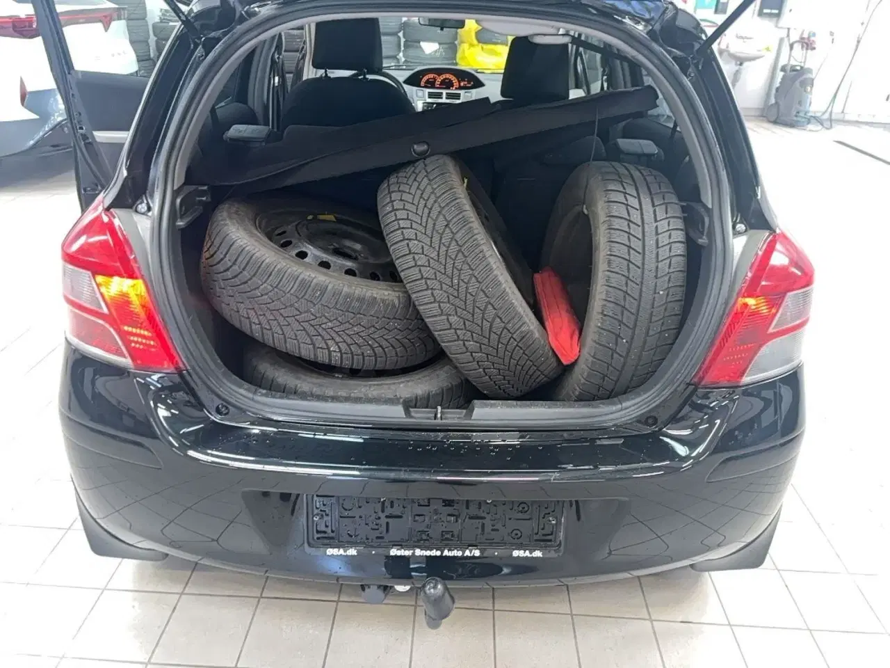 Billede 5 - Toyota Yaris 1,3 Man.6, 5D. 99HK 5d