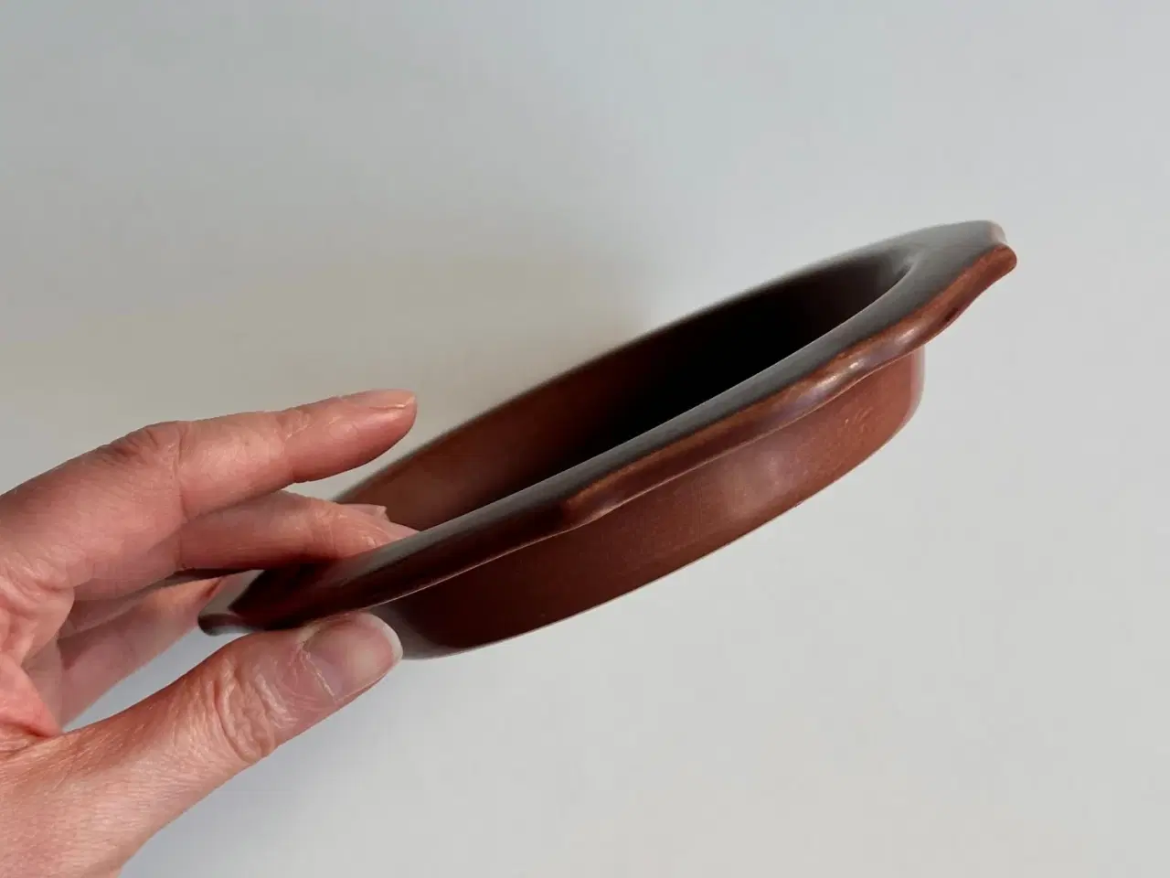 Billede 4 - Aluminia skål, bordeaux