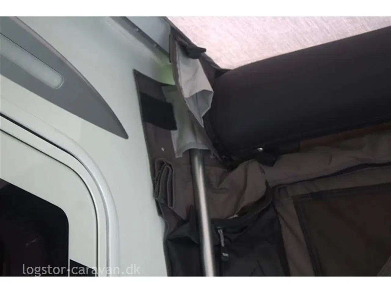 Billede 7 - Telta       Pure 330              PURE Passer til campingvogne og autocampere  med skinnehøjde på 235 til 280 cm  11969.00 kr