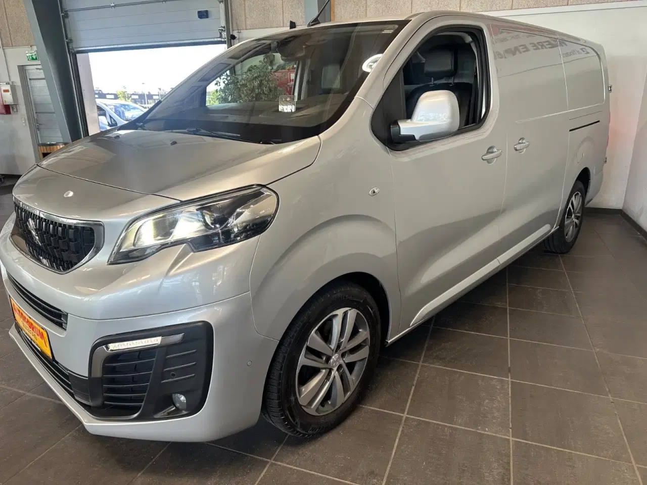 Billede 3 - Peugeot Expert 2,0 BlueHDi 180 L3 Ultimate EAT6 Van