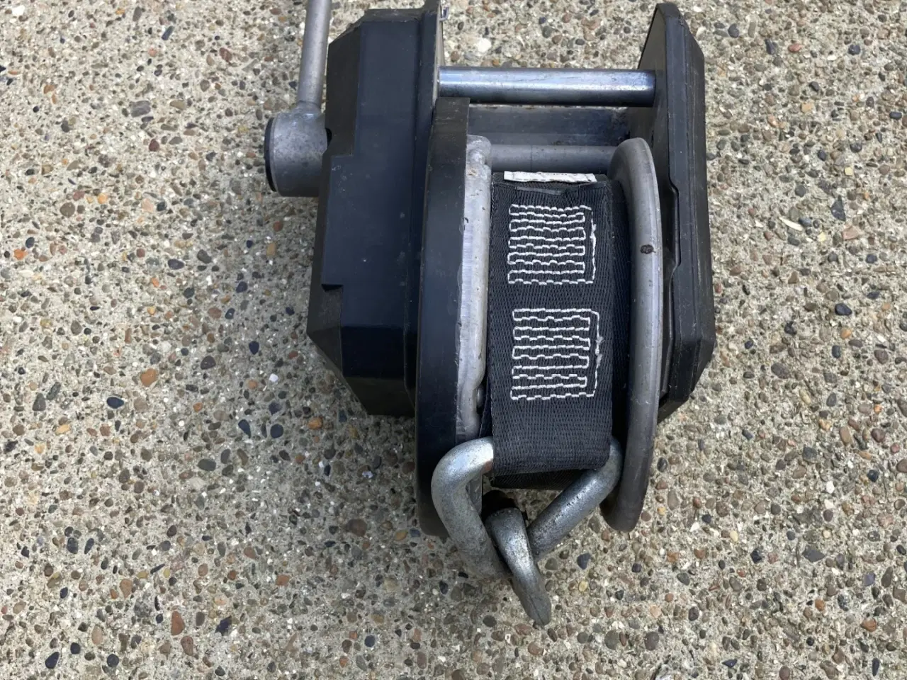Billede 2 - Alko type 901 sort 950 Kg trækspil.