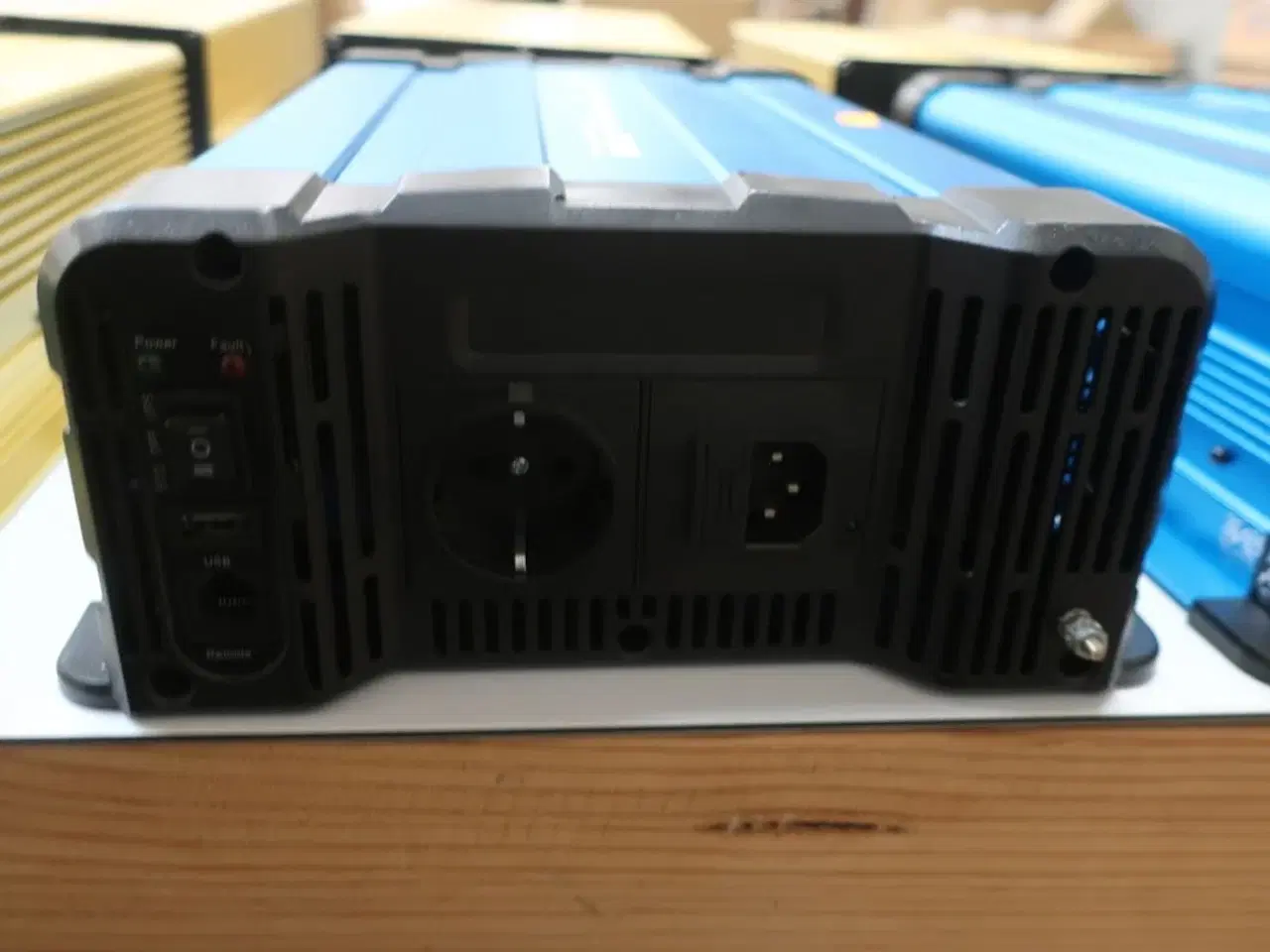 Billede 2 - Inverter GREEN ENERGY Pure Sine Wave 2000W