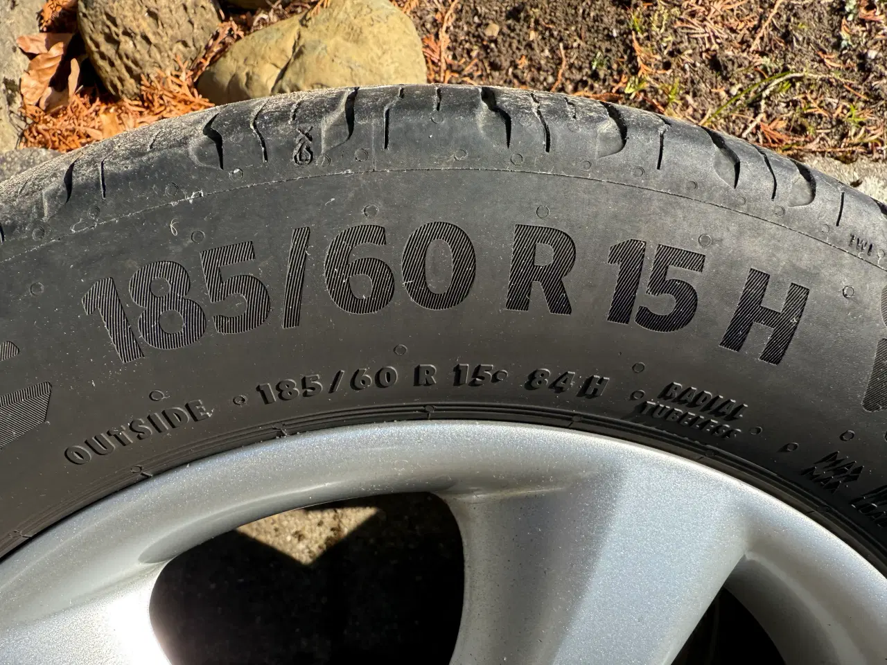 Billede 6 - Originale Skoda 15’ alufælge med Continental dæk