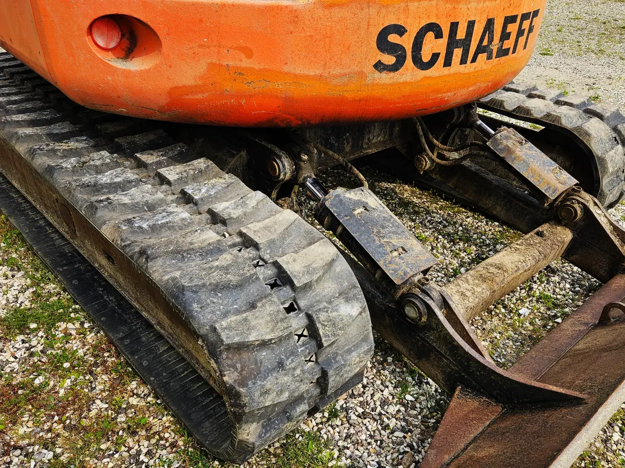 Billede 7 - Schaeff / 8 tons gravemaskine / compact tilt